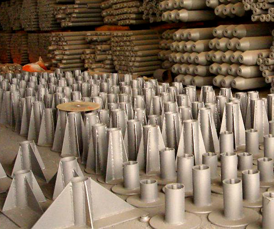 卫辉钢网架支托